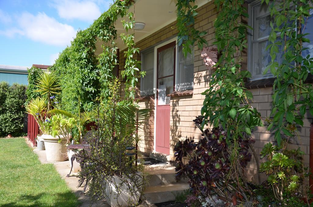 Admurraya House Bed & Breakfast Rutherglen Exteriör bild